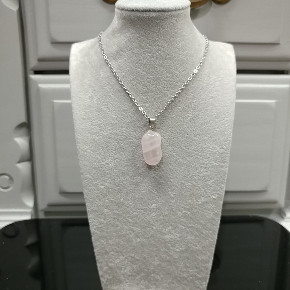 Rose Quartz Necklace Natural Gemstone Crystal Pendant Stainless-Steel Chain 20" - Picture 3 of 16